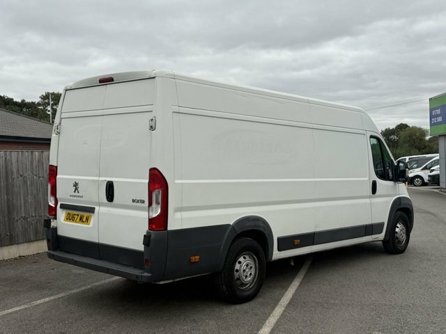 Peugeot Boxer 2.0 Bluehdi 435 Professional Panel Van White #3