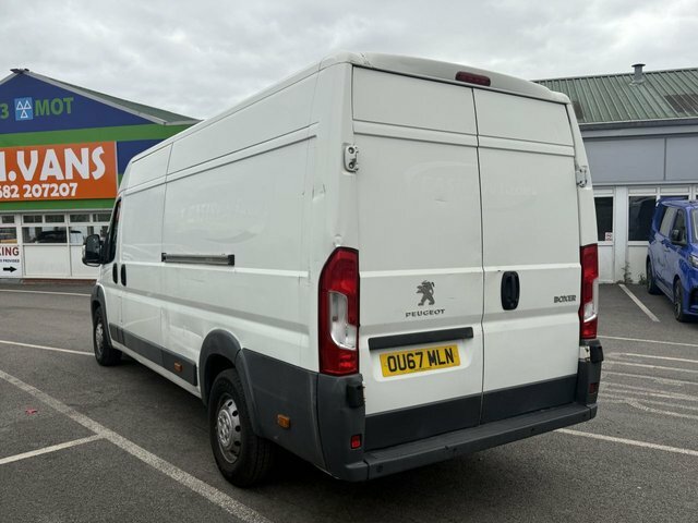 Peugeot Boxer 2.0 Bluehdi 435 Professional Panel Van White #5