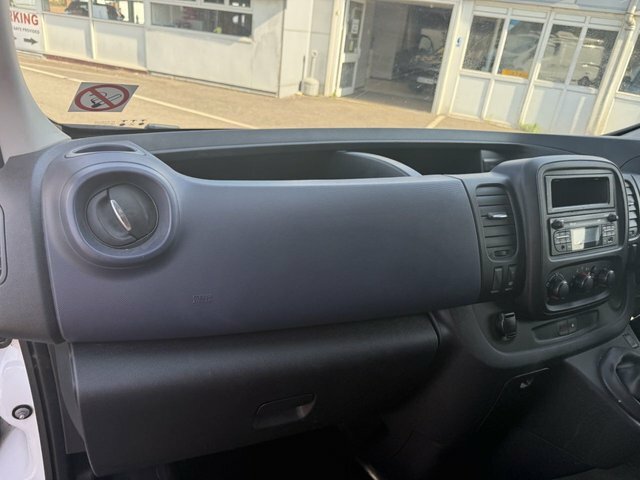 Vauxhall Vivaro 1.6 L 1.6 Cdti 2700 Biturbo Sportive L1 H1 Euro 6 White #14