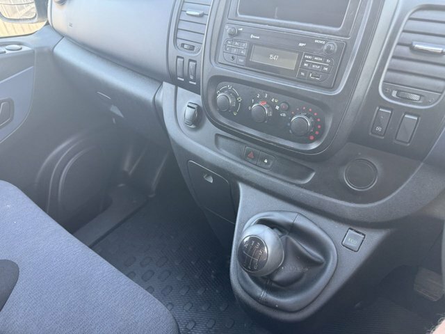 Vauxhall Vivaro 1.6 L 1.6 Cdti 2700 Biturbo Sportive L1 H1 Euro 6 White #24