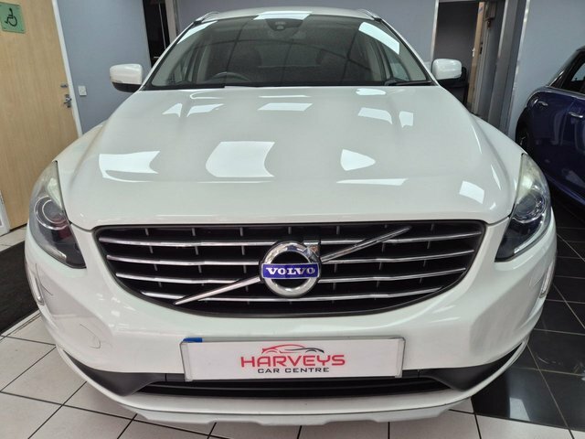 Volvo XC60 2.0 D4 Se Lux Nav Suv Euro 6 S AF65TYD White #6