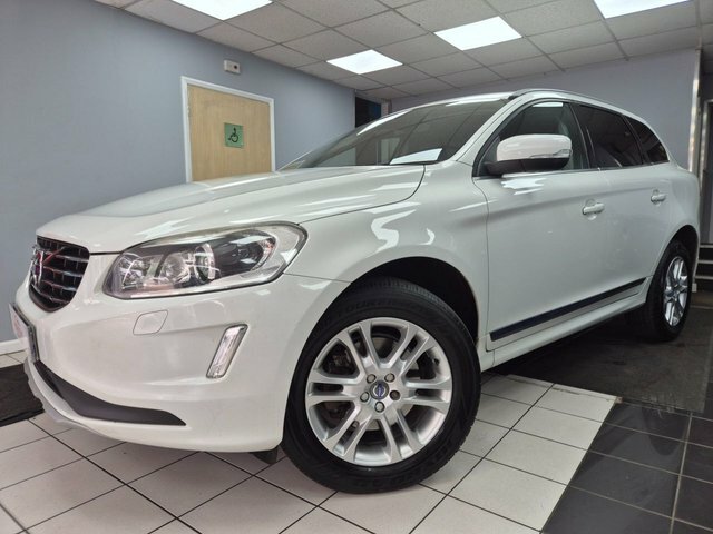 Volvo XC60 2.0 D4 Se Lux Nav Suv Euro 6 S AF65TYD White #4