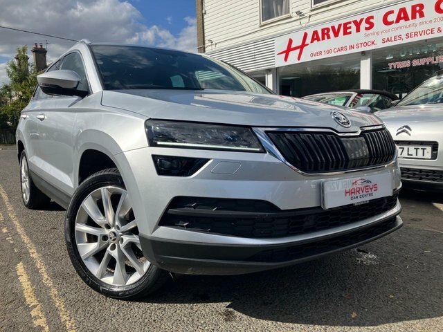 Skoda Karoq Suv 1.0 Tsi 110Ps Se Grey #1