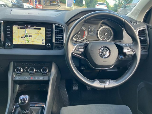 Skoda Karoq Suv 1.0 Tsi 110Ps Se Grey #10