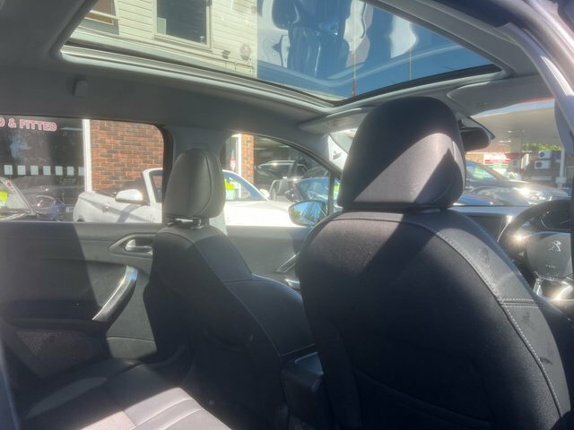 Peugeot 2008 1.5 Bluehdi Allure 2019 Black #15