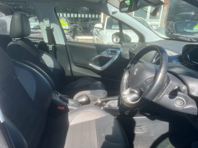 Peugeot 2008 1.5 Bluehdi Allure 2019 Black #16