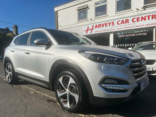 Hyundai Tucson 2.0 Crdi Blue Drive Premium Se Suv Manu GX66DMF Silver #3
