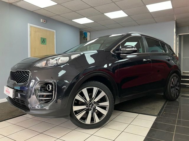 Kia Sportage 1.7 Crdi 3 Suv Euro 6 S S 114 PG16HRK Black #4