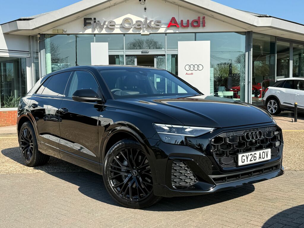 Audi Q8 Black Edition Black