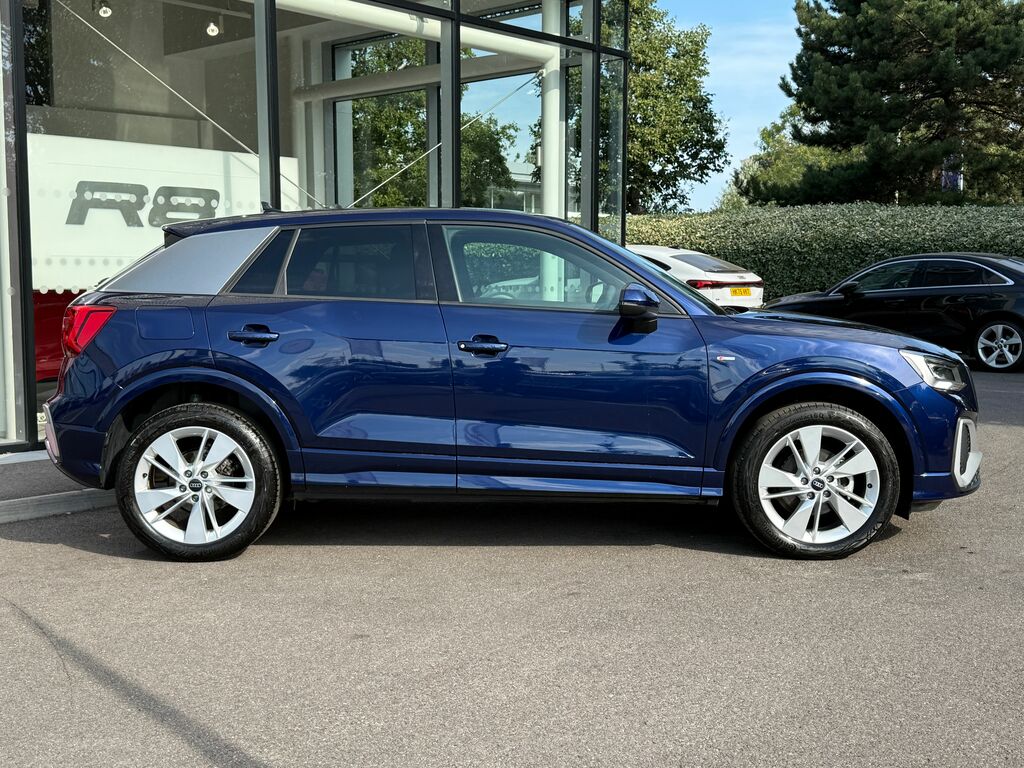 Audi Q2 S Line Blue #2