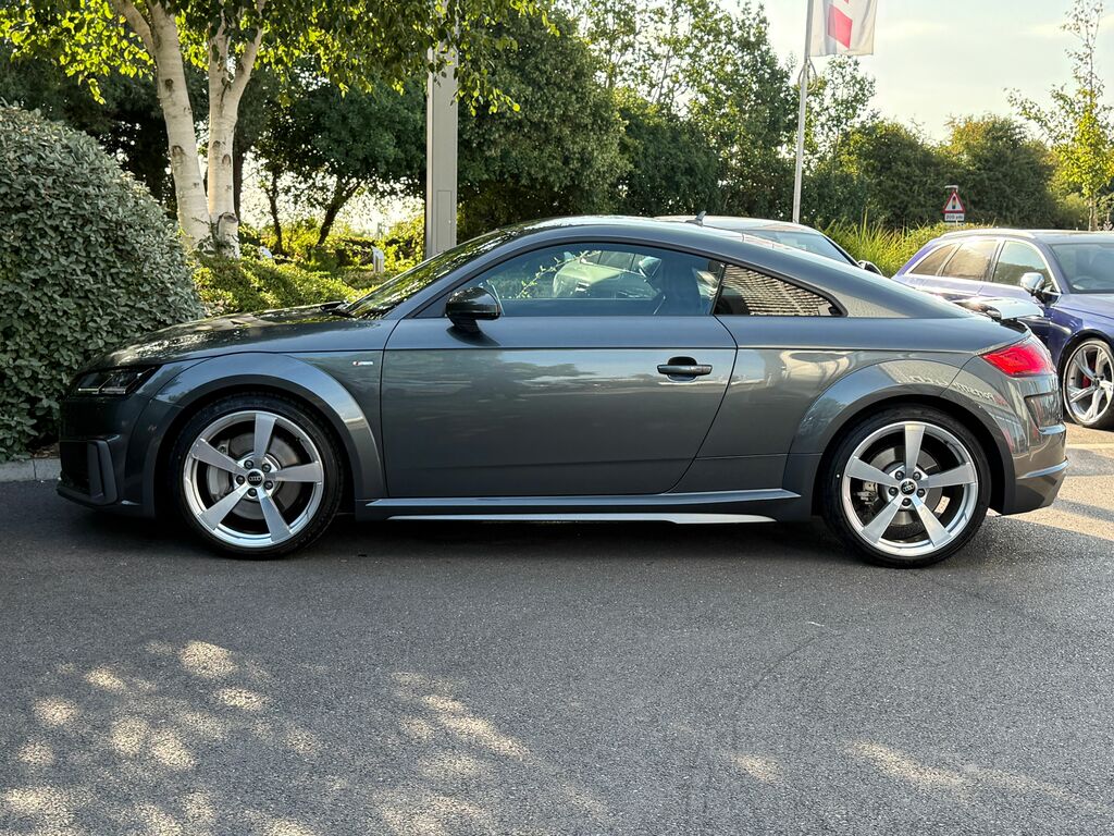 Audi TT 45 Tfsi Quattro Black Edition S Tronic 2022 Red #19