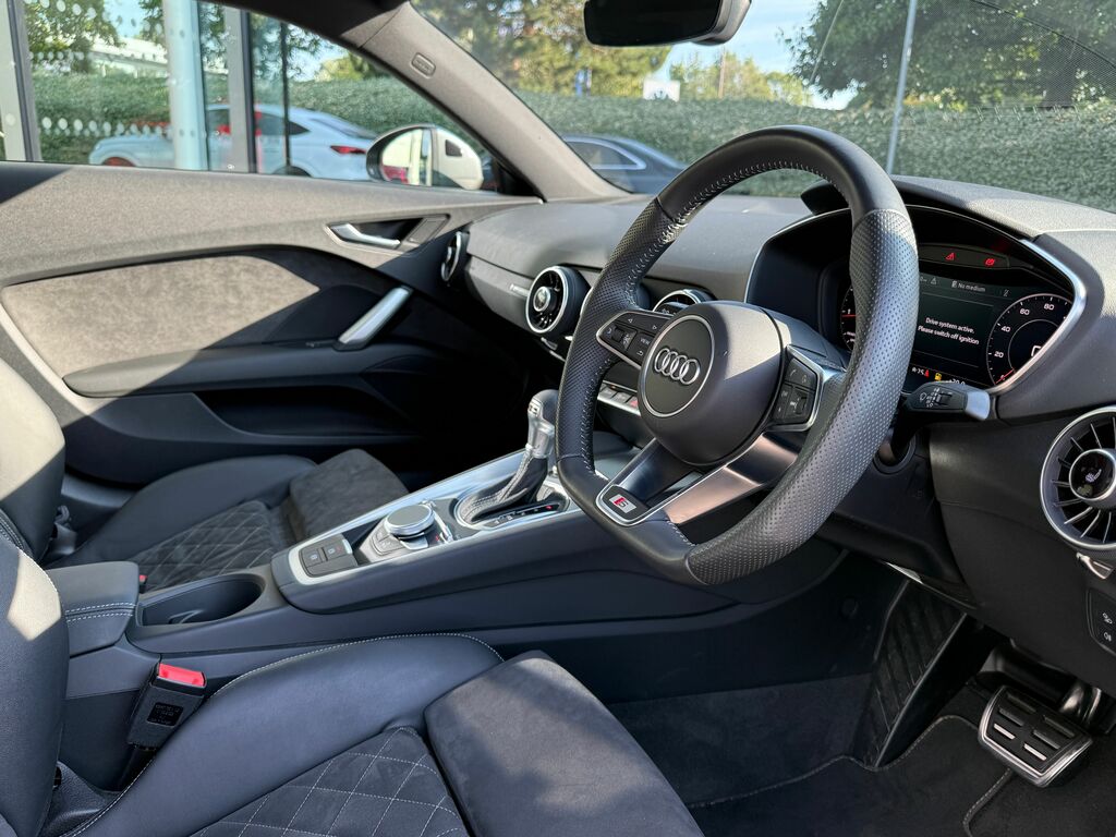 Audi TT 45 Tfsi Quattro Black Edition S Tronic 2022 Red #11