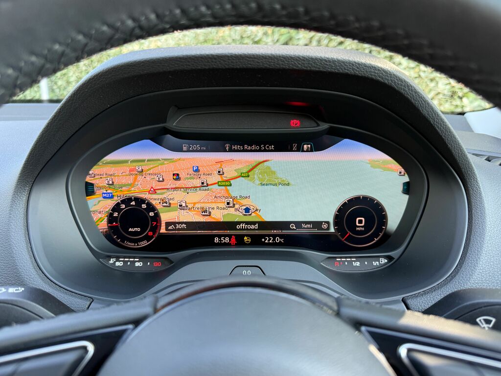 Audi Q2 Sport Black #2