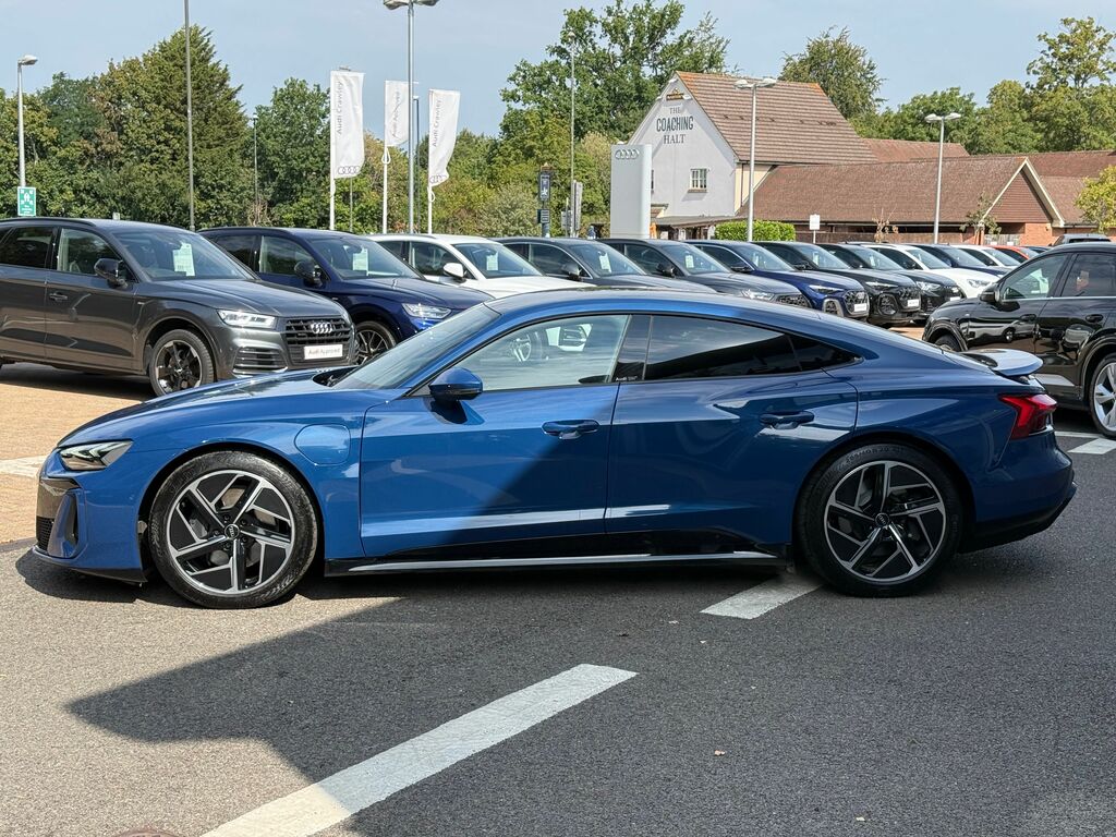 Audi E Tron GT 105Kwh Saloon Quattro 592 Ps Grey #43