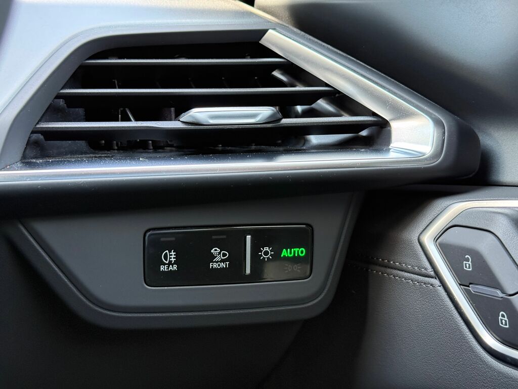 Audi E Tron GT 105Kwh Saloon Quattro 592 Ps Grey #21