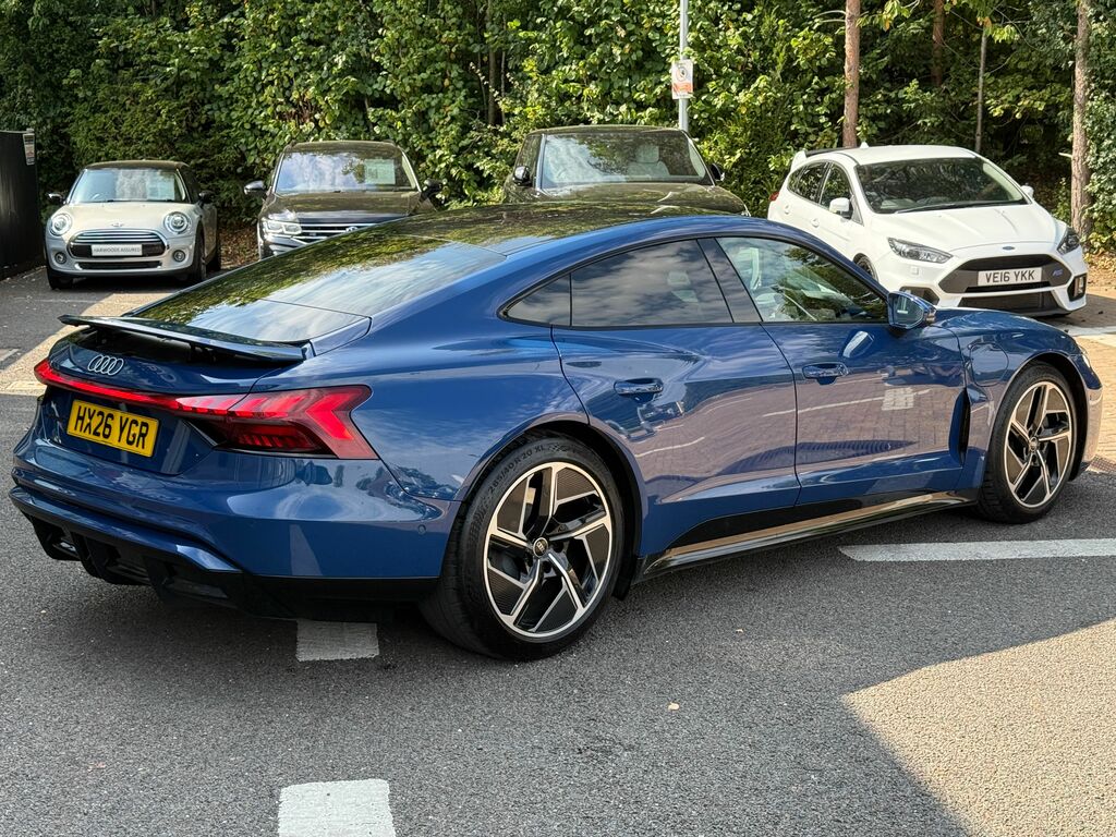 Audi E Tron GT 105Kwh Saloon Quattro 592 Ps Grey #37