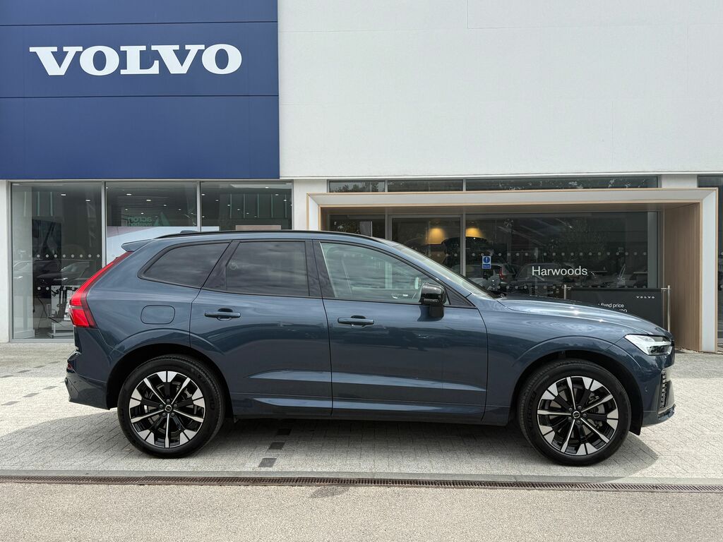 Volvo XC60 Ultra Blue