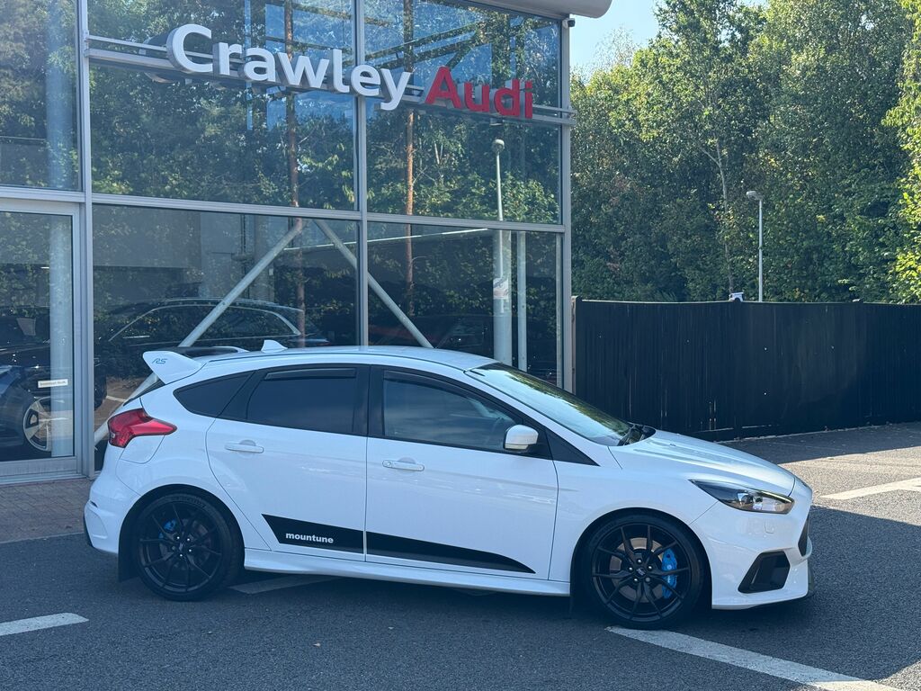 Ford Focus Petrol VE16YKK White #2