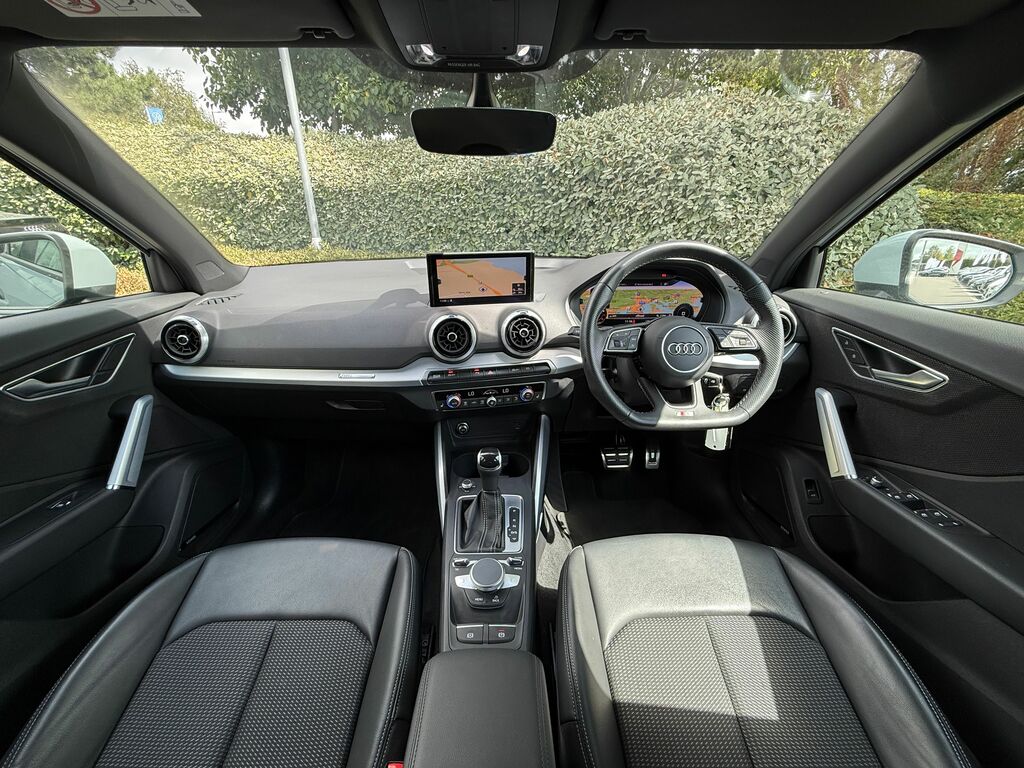 Audi Q2 S Line Grey #5