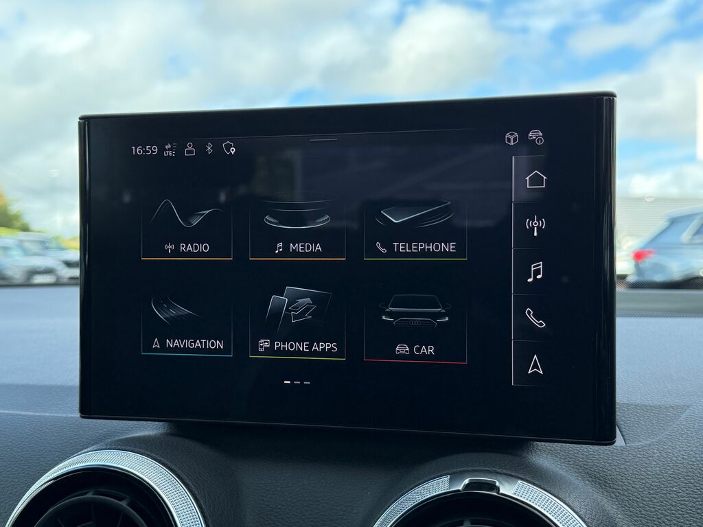 Audi Q2 35 Tfsi Sport S Tronic Grey #13