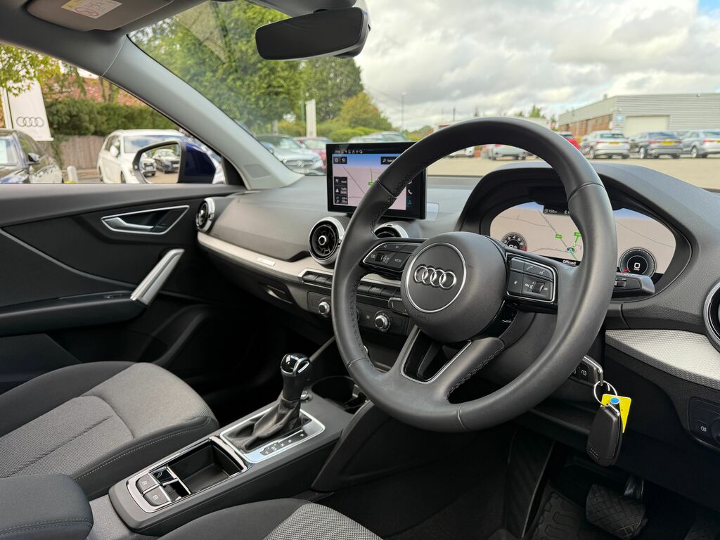 Audi Q2 35 Tfsi Sport S Tronic Grey #27