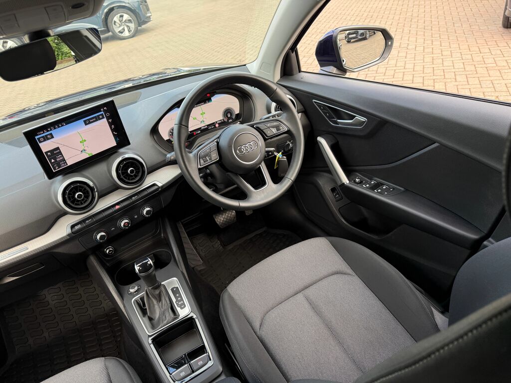 Audi Q2 35 Tfsi Sport S Tronic Grey #41