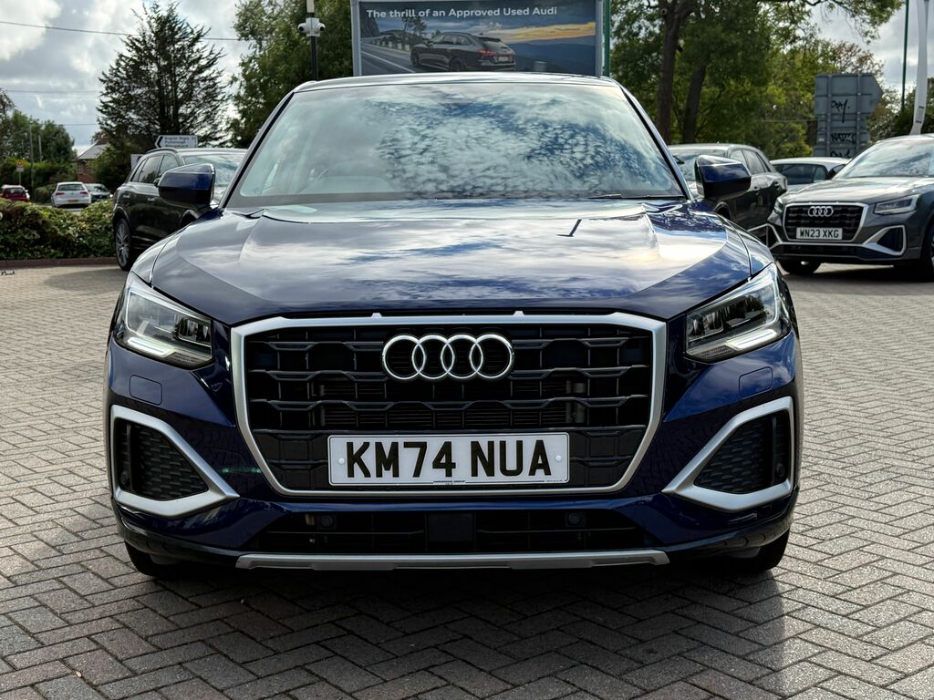 Audi Q2 35 Tfsi Sport S Tronic Grey #24