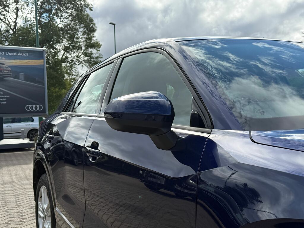 Audi Q2 35 Tfsi Sport S Tronic Grey #46