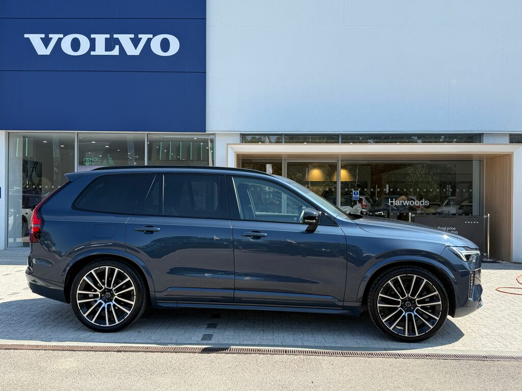 Volvo XC90 Ultra Blue #2