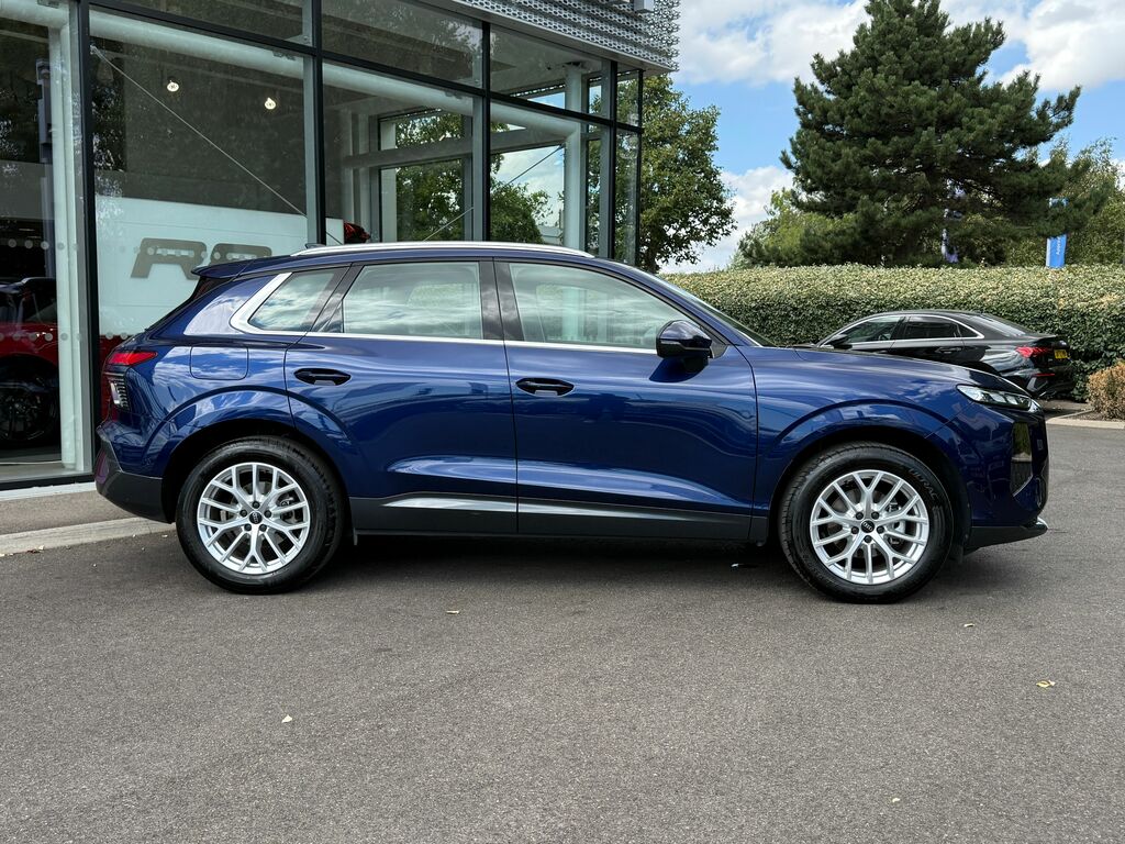 Audi Q3 Sport Blue #2