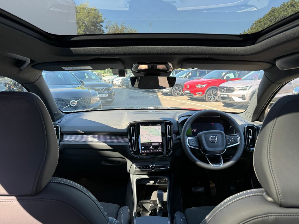 Volvo EX40 Ultra LW26ABX Black #2