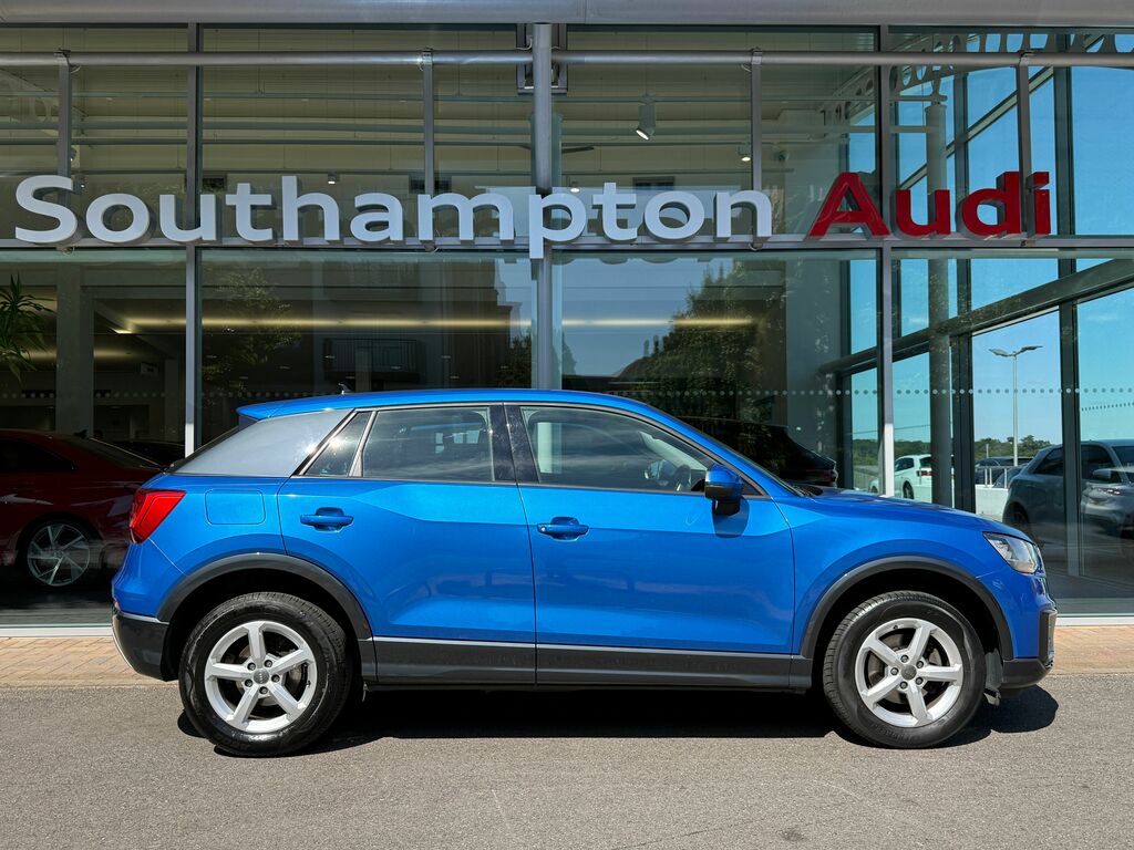 Audi Q2 Technik Blue #4