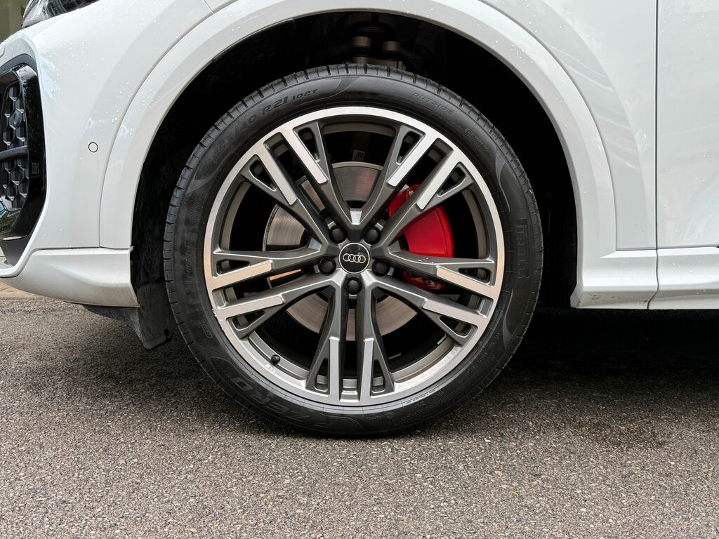 Audi Q5 Edition 1 White #5