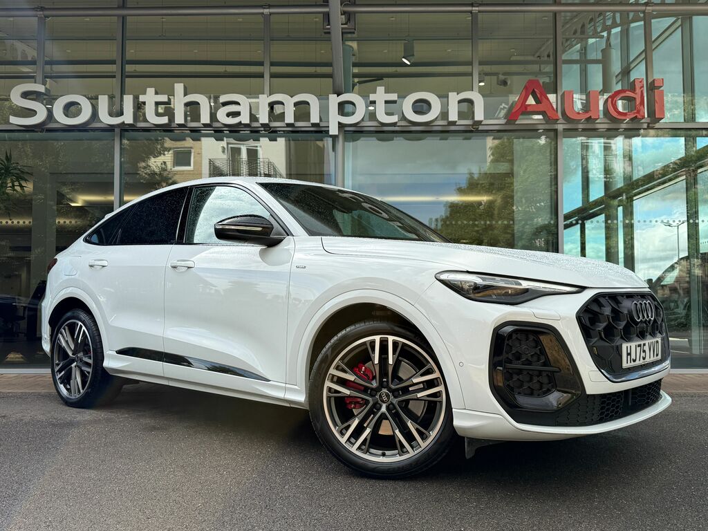 Audi Q5 Edition 1 White