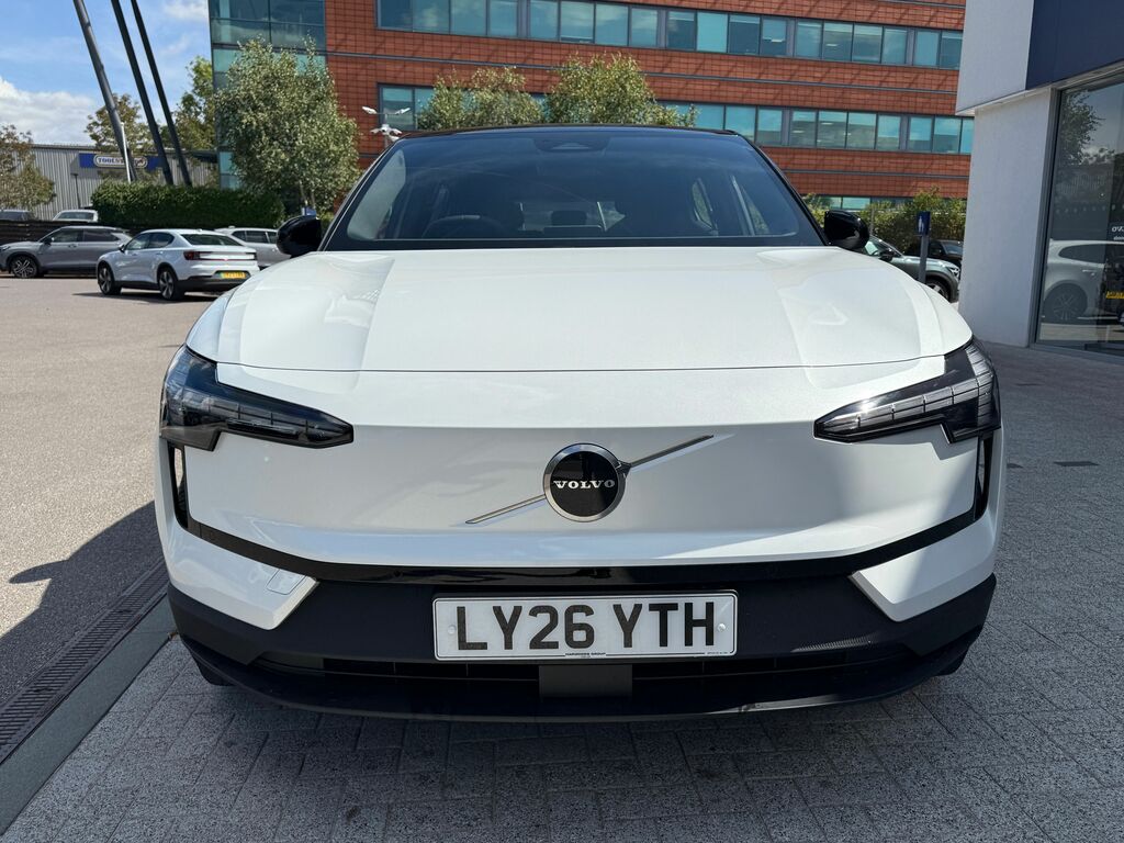 Volvo EX30 Volvo Ex30 Estate 315Kw Twin Motor Performance Plu Black #12