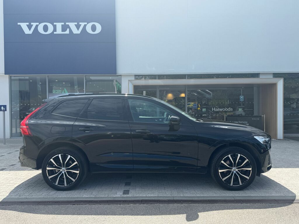 Volvo XC60 Ultimate Black