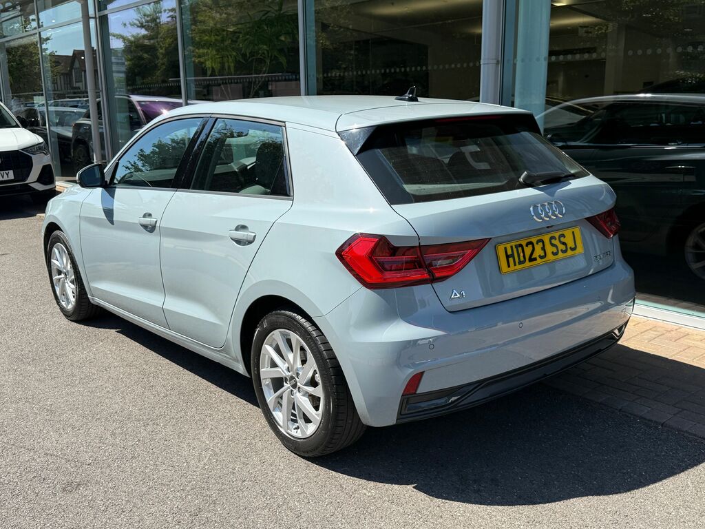Audi A1 Sport Black #3