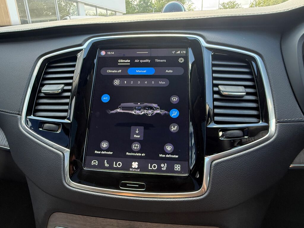 Volvo XC90 Recharge Plus, T8 Awd Plug-in Hybrid, Black #41