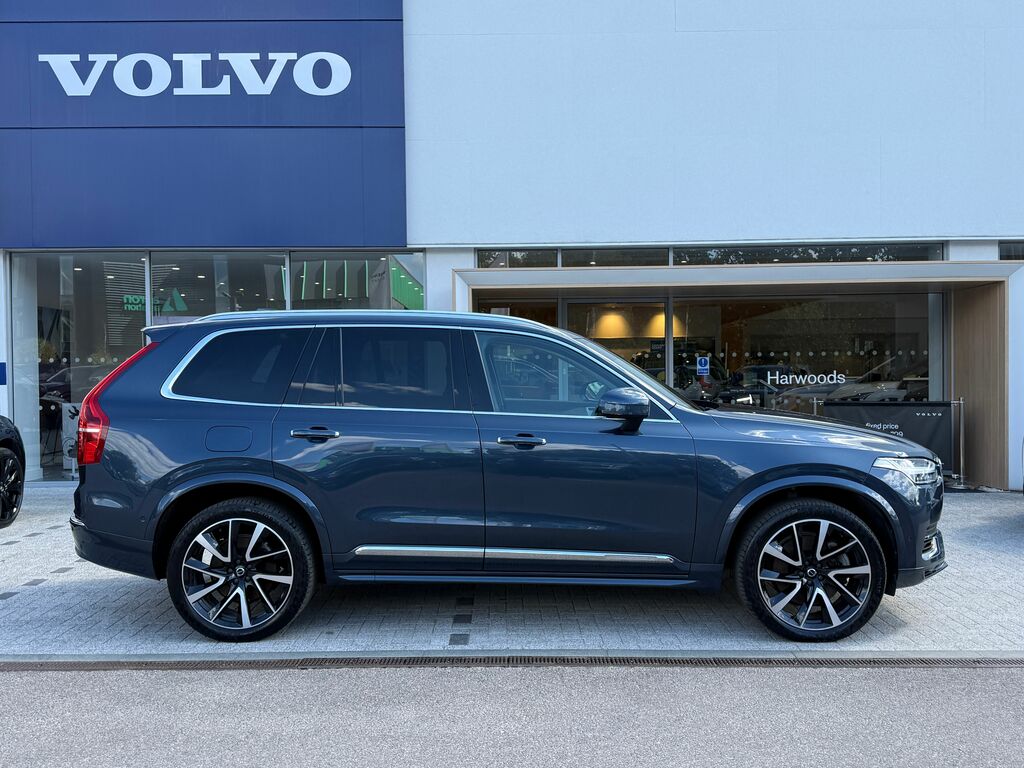 Volvo XC90 Ultimate Blue #2