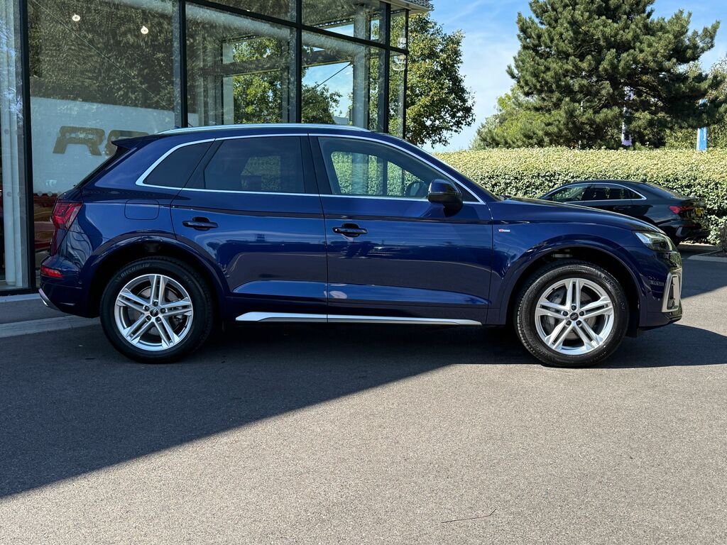 Audi Q5 S Line Blue #2