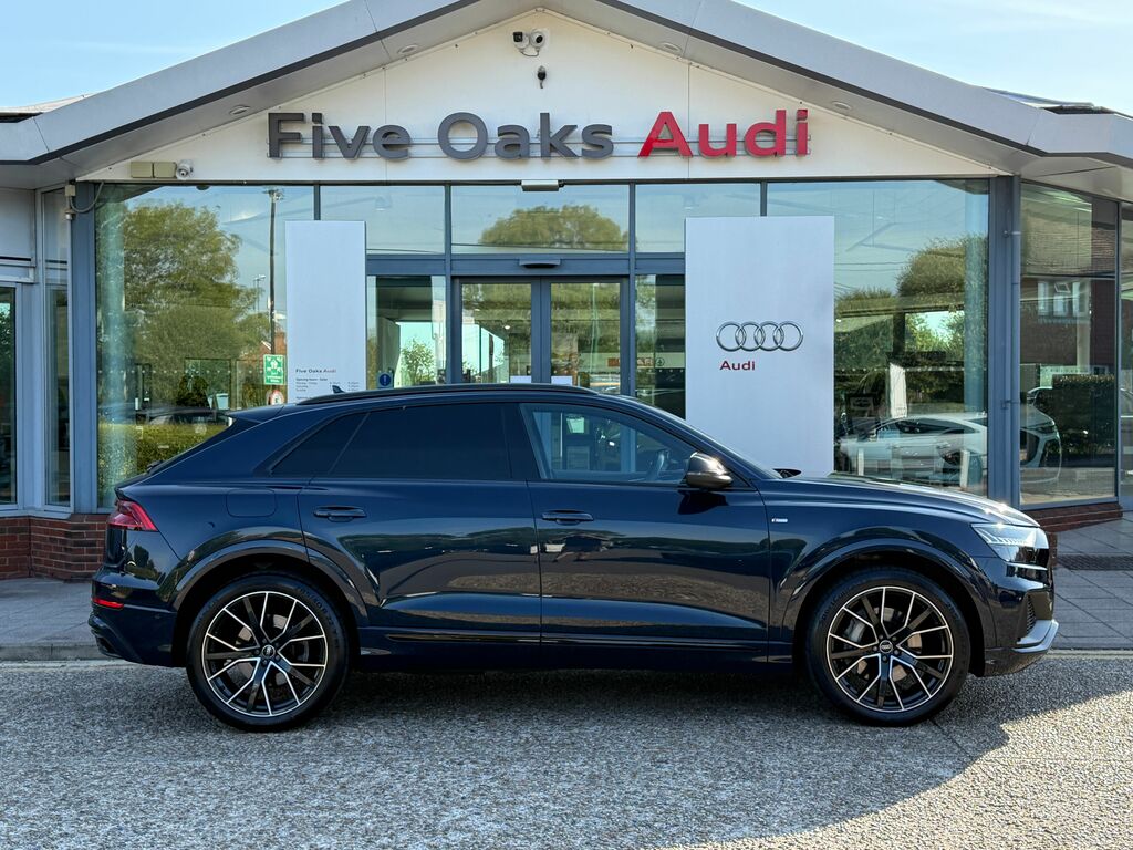 Audi Q8 Black Edition Blue #2