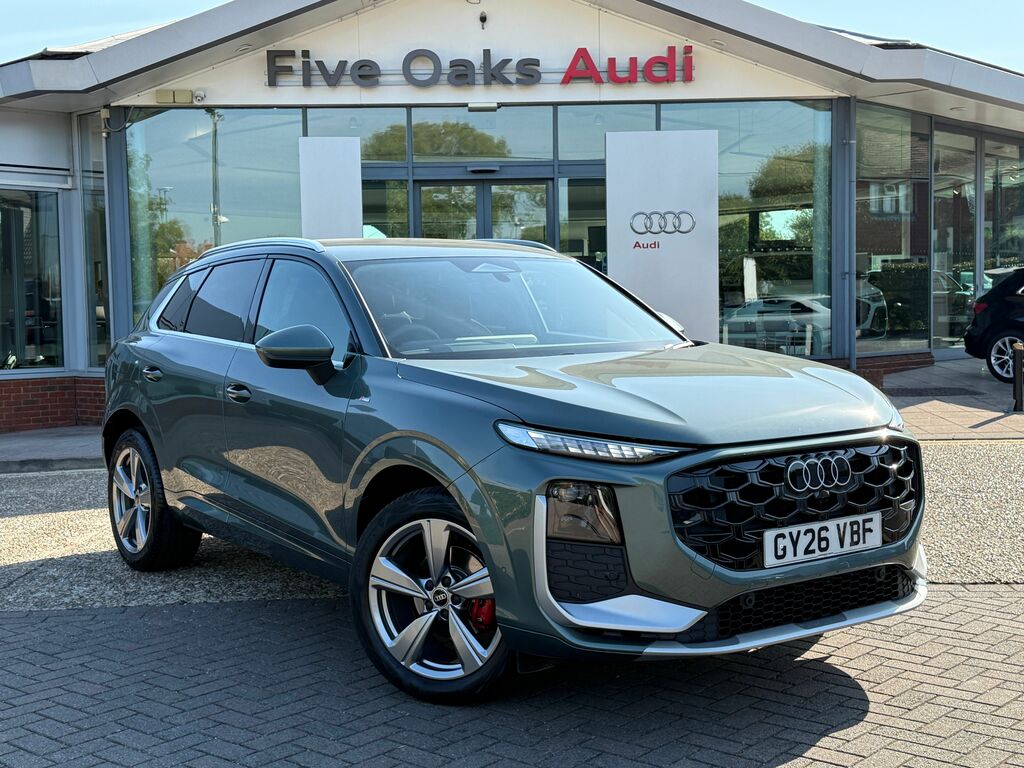Audi Q3 S Line Green #2