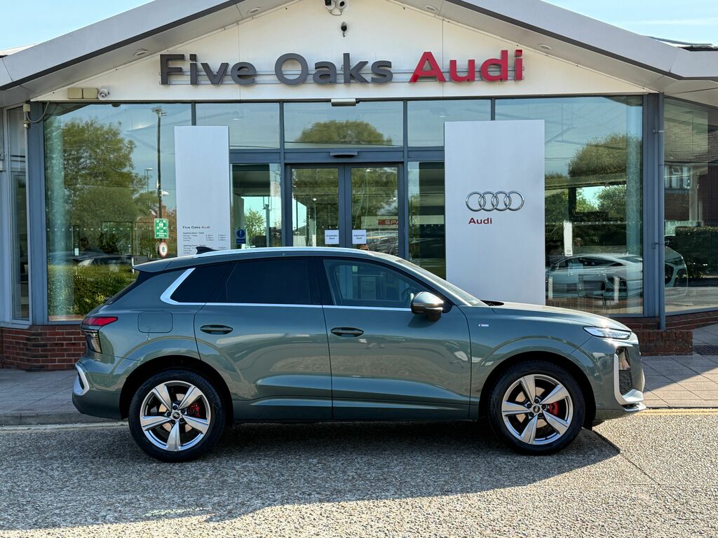 Audi Q3 S Line Green
