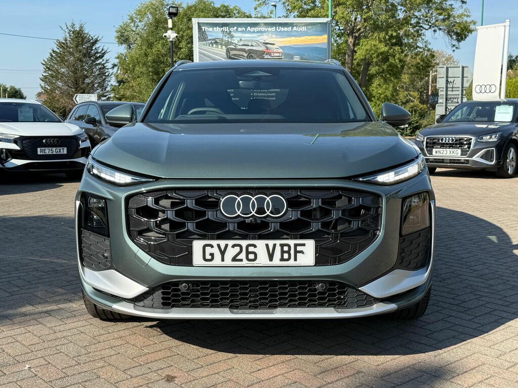 Audi Q3 1.5 Tfsi Sport Suv S Tronic Euro 6 Ss Black #31