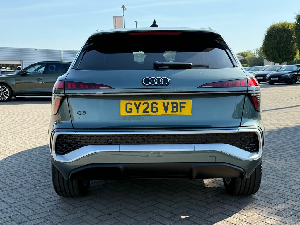 Audi Q3 1.5 Tfsi Sport Suv S Tronic Euro 6 Ss Black #39