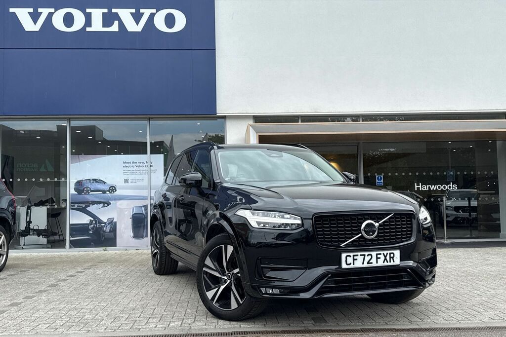 Volvo XC90 Plus Black