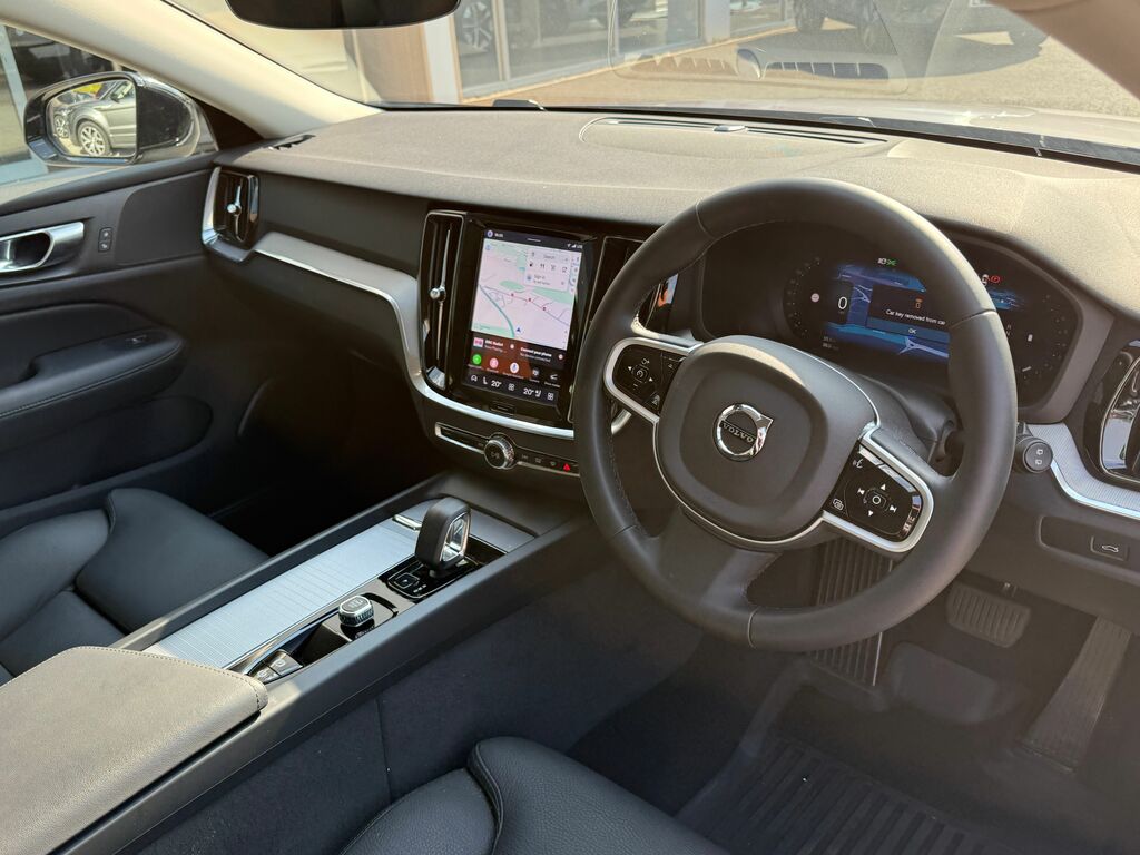 Volvo V60 Plus Black #5