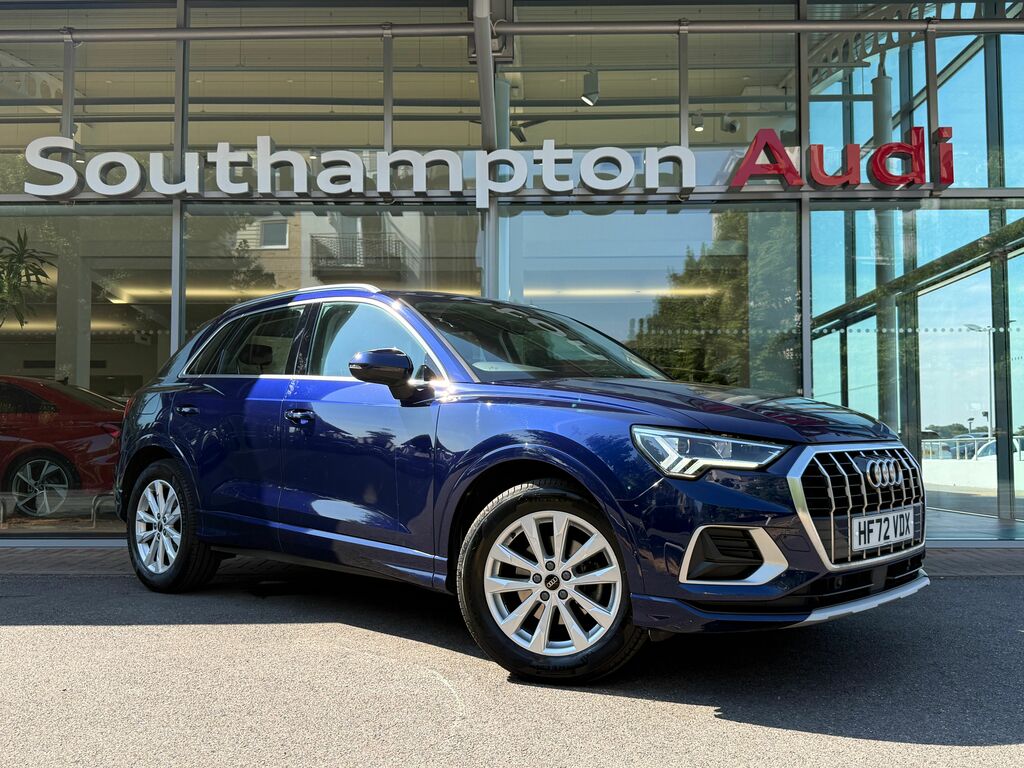 Audi Q3 Sport Blue