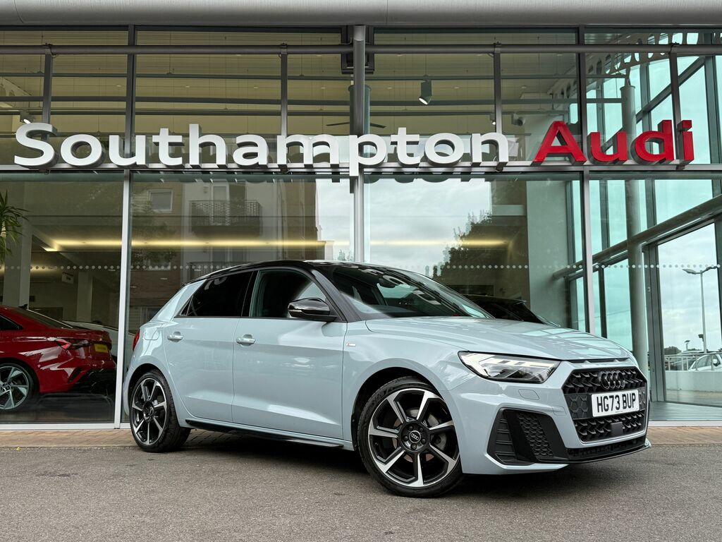 Audi A1 Black Edition HG73BUP Black