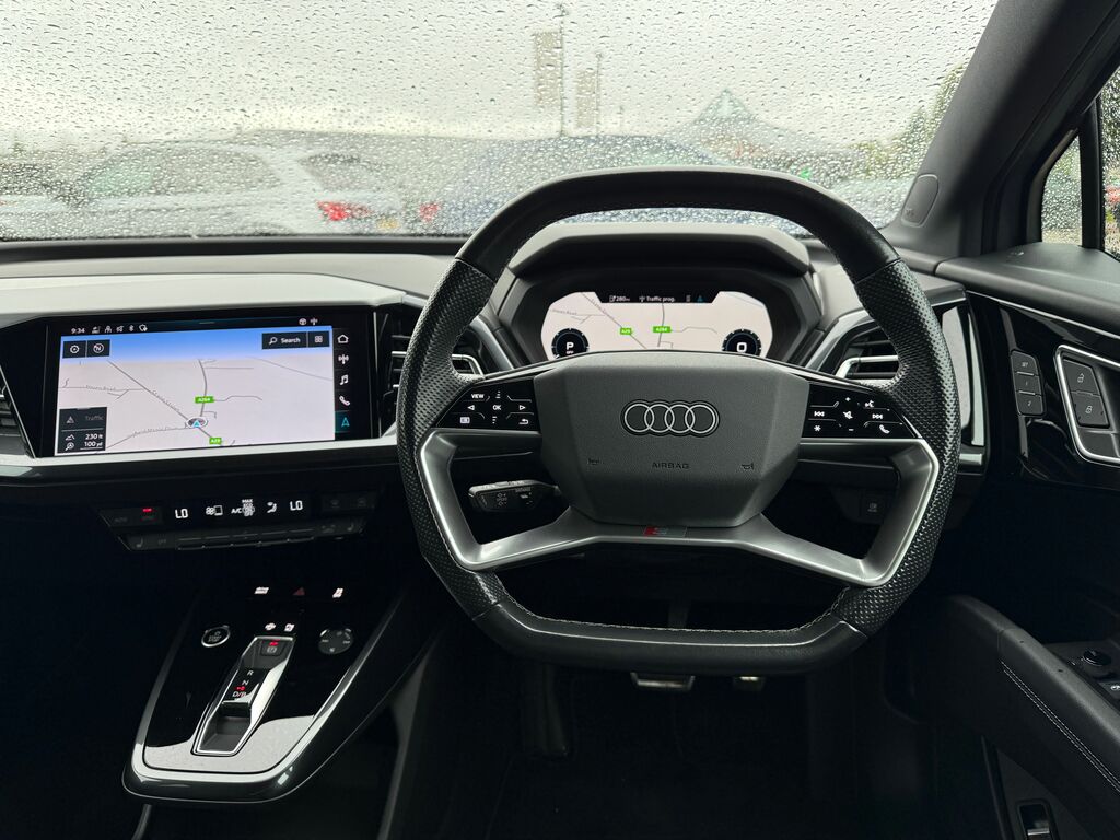 Audi Q4 E Tron Edition 1 RE22LFP Black #6